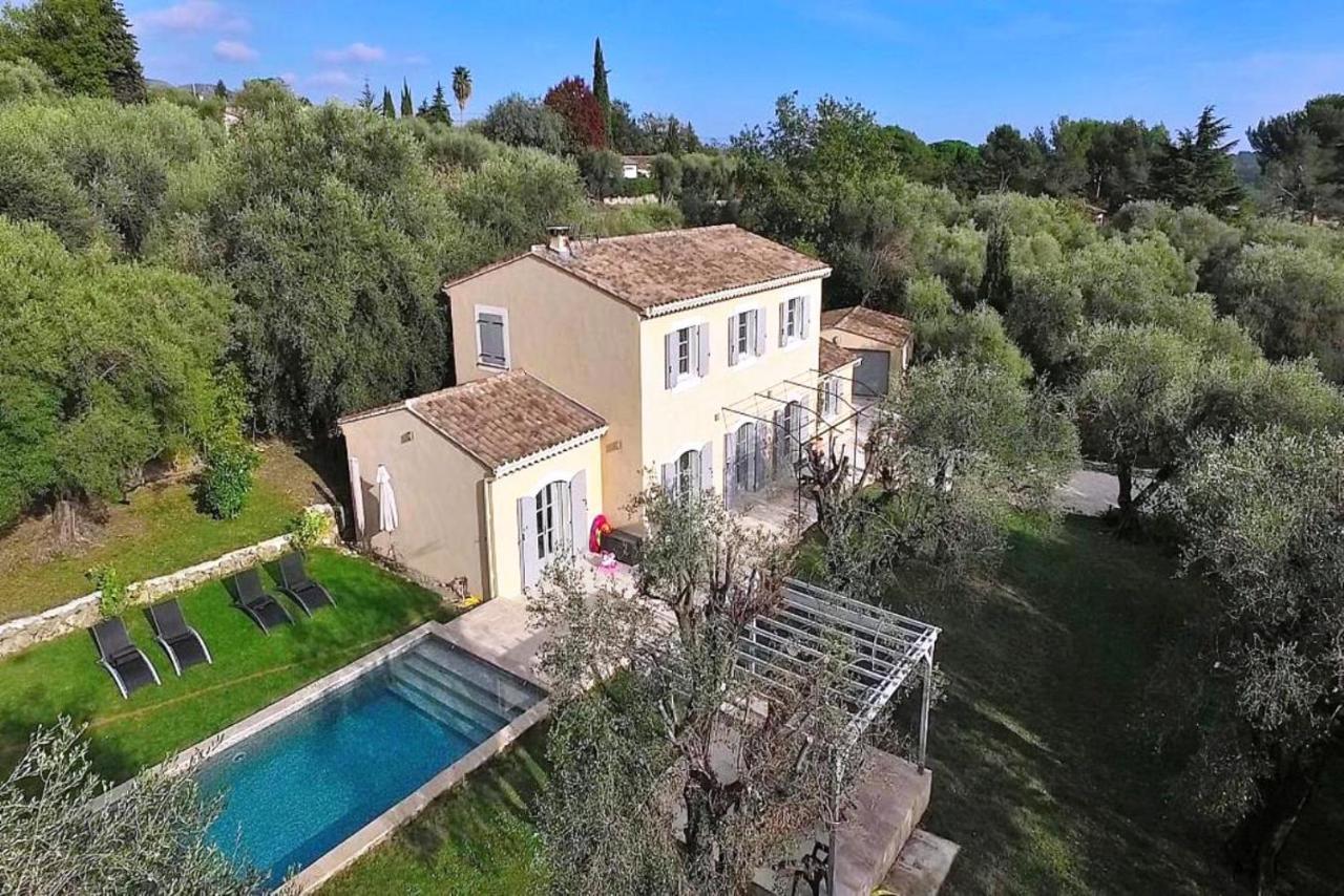 La Bastide Aux Oliviers Hotel Tourrettes-sur-Loup Esterno foto