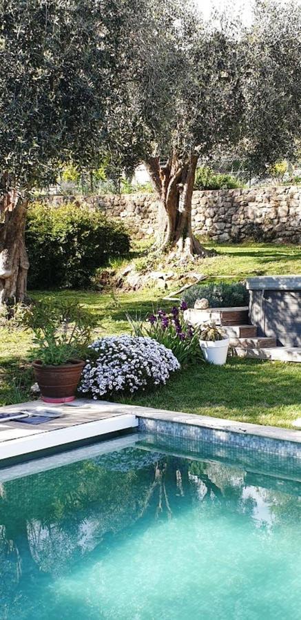 La Bastide Aux Oliviers Hotel Tourrettes-sur-Loup Esterno foto