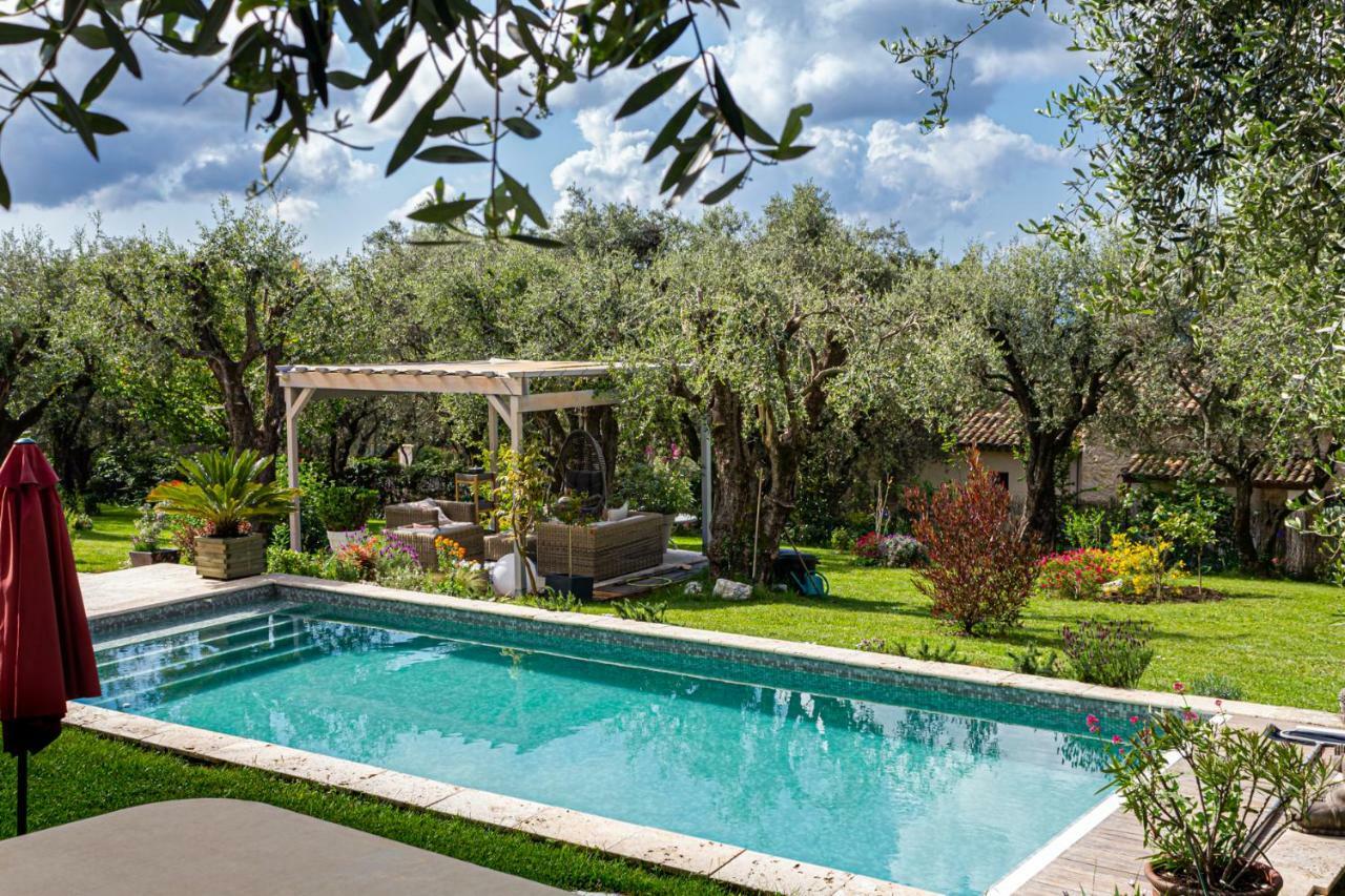 La Bastide Aux Oliviers Hotel Tourrettes-sur-Loup Esterno foto